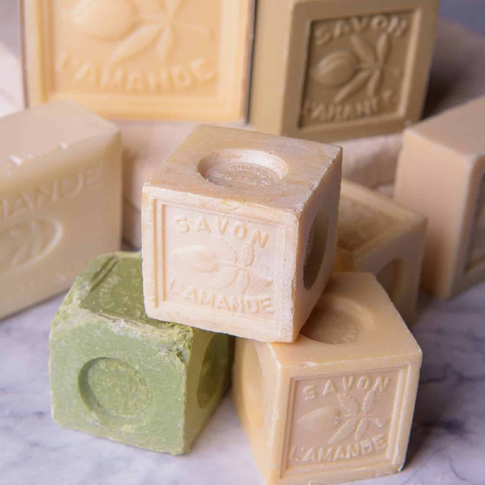 L'amande Cubo sapone di Marsiglia Prezzo Ridotto