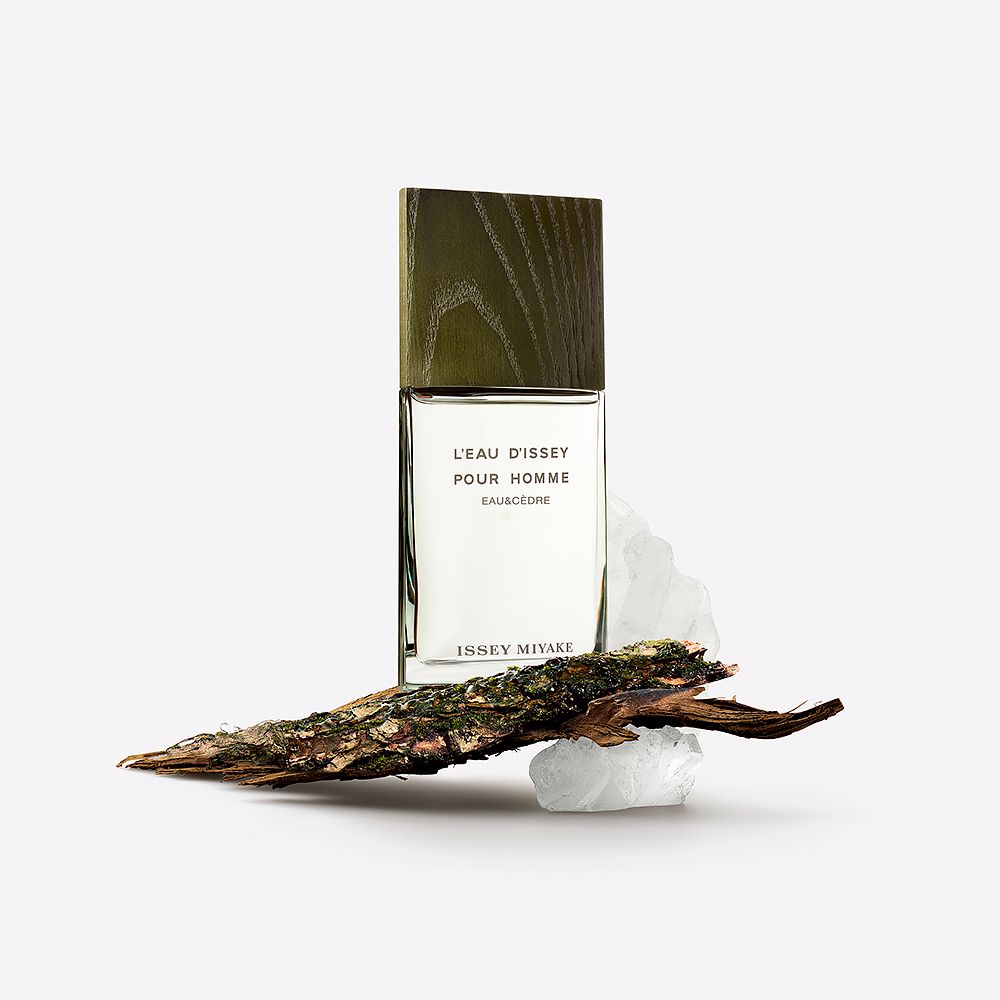 Issey Miyake L’EAU D’ISSEY POUR HOMME EAU & CEDRE Shopping online