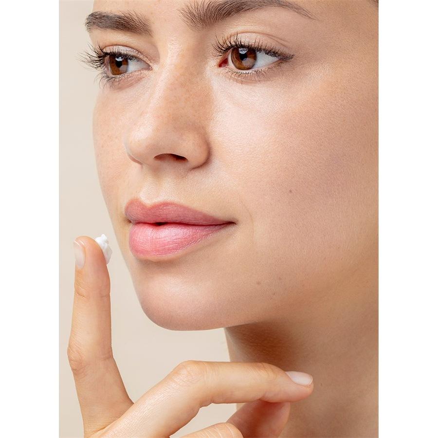 SENSAI Expert Products Total Lip Treatment 2025