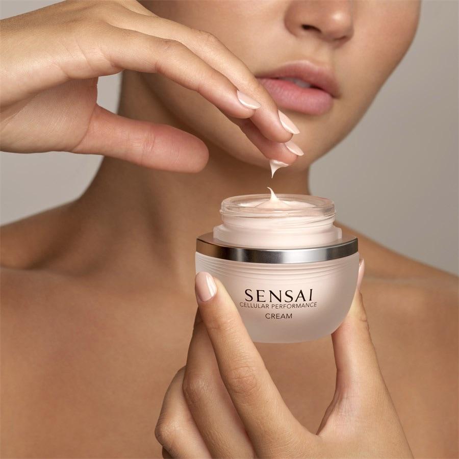 SENSAI Basis Linie Cream Lightning offer