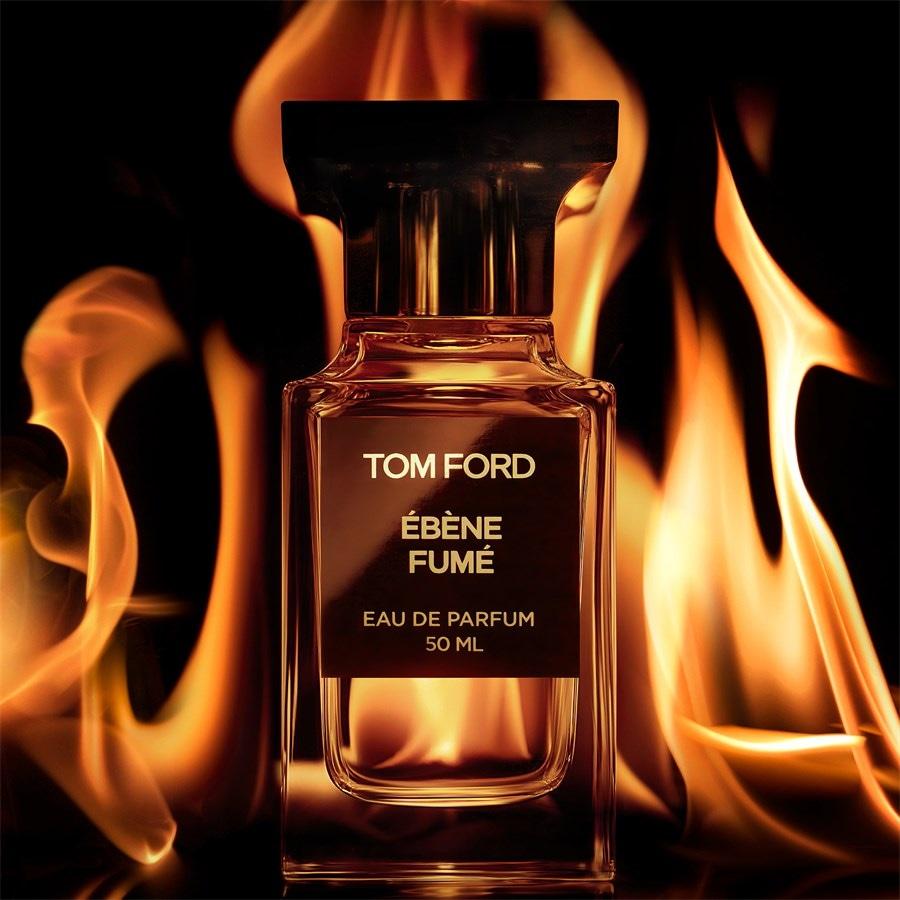 Tom Ford Private Blend ÉBÈNE FUMÉ Eau de Parfum Spray Comprane uno, ottenene uno gratis