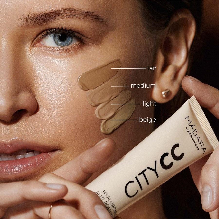 MÁDARA Cura CITYCC Hyaluronic Anti-Pollution CC Cream SPF15 Black Friday Prezzi
