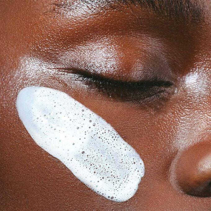 Clarins Detergente Schiumogeno Idratante Sconto