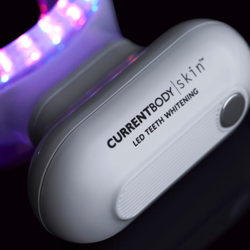 CurrentBody Skin Kit Sbiancamento Denti LED Novità