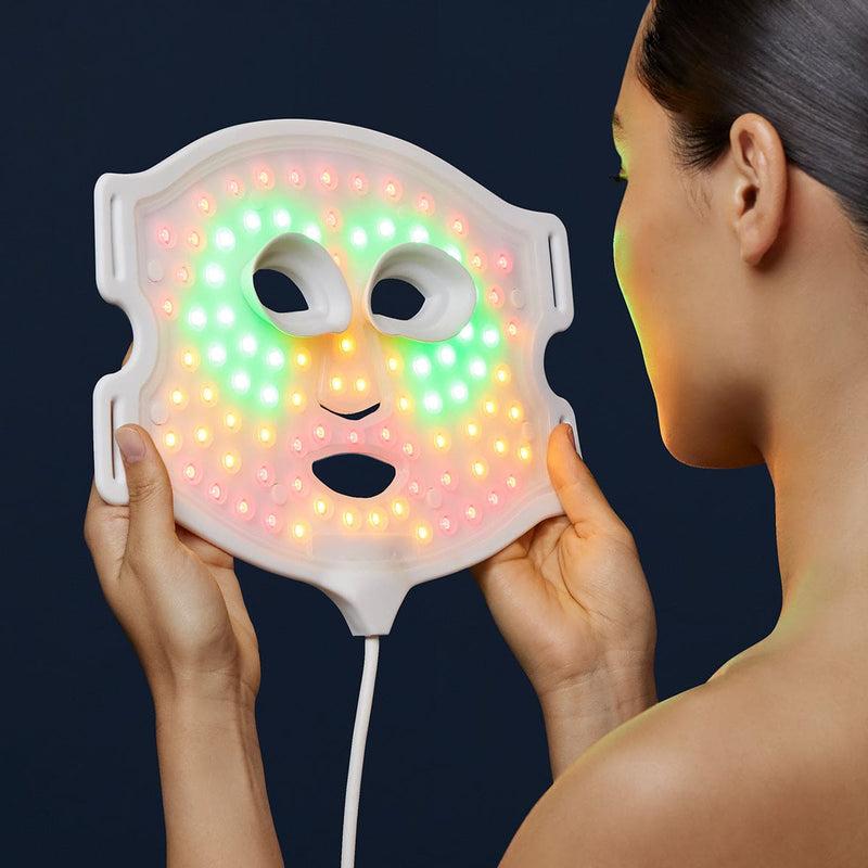 Affiliate CurrentBody Skin LED 4 in 1 Face Mask + Neck & Dec Perfector Affare Del Giorno
