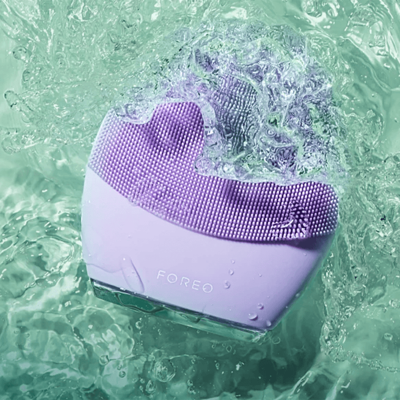 FOREO Dispositivo Intelligente Detergente e Rassodante Viso LUNA 4 Moda